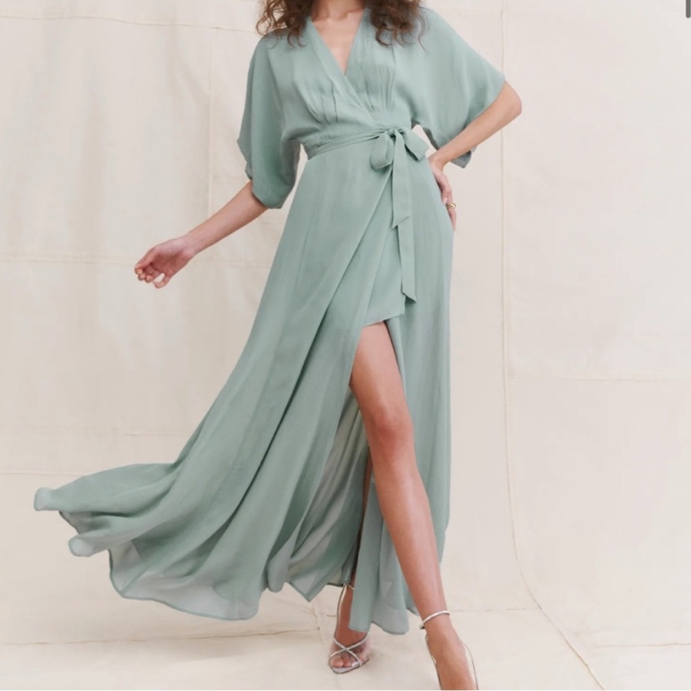Reformation NWT Winslow Gown, Size: XS in “Celadon” DISCONTINUED COLOR!